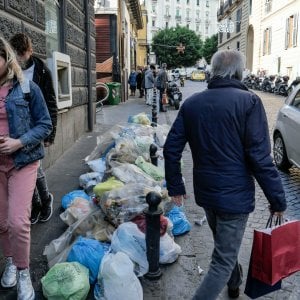Napoli, Del Giudice: “Aumentano i rifiuti, prodotte oltre 500 mila tonnellate”